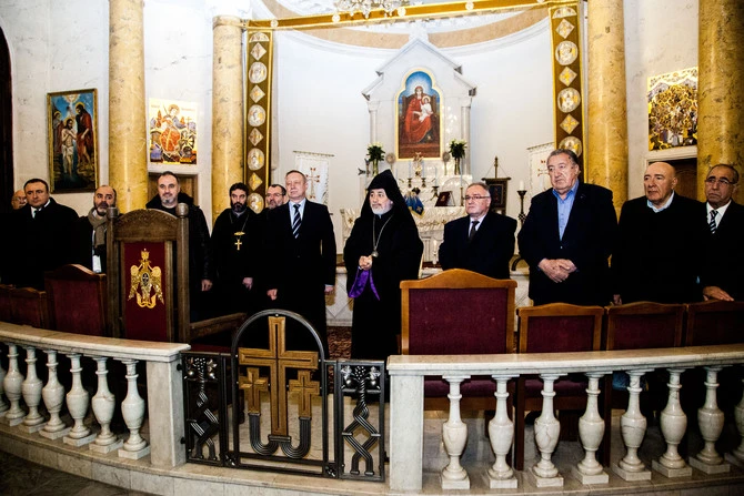 Полпред Президента принял участие в благодарственном молебне в церкви Святой Екатерины
