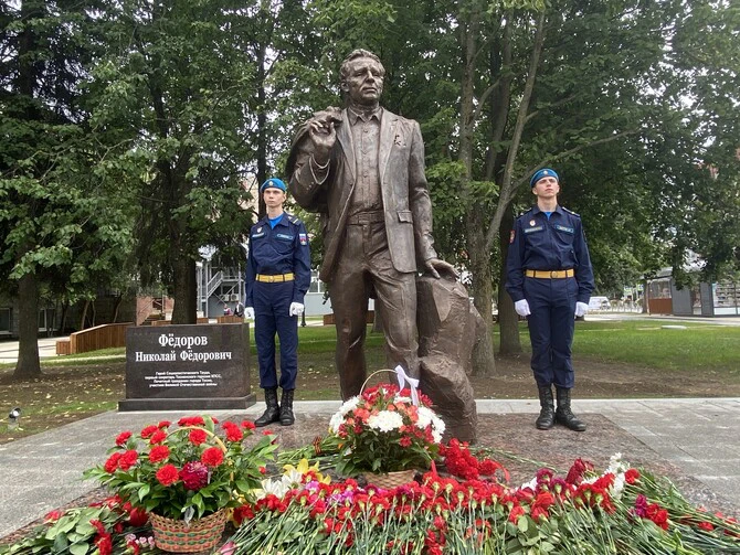 В Тосно открыли памятник Герою Социалистического Труда Николаю Федорову