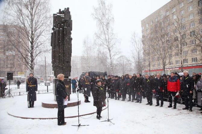 76-й годовщине полного освобождения Ленинграда от блокады
