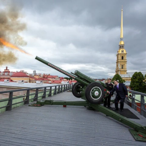 СМИ: к юбилею Грачья Погосяна