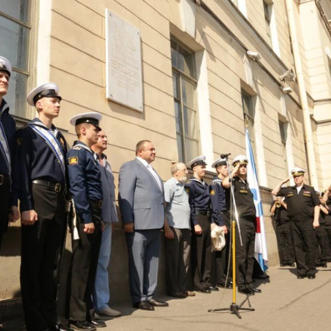 Воссоздана плита художнику Василию Верещагину