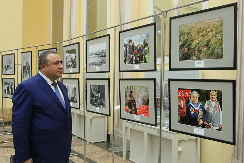 Презентация альманаха «Фоторепортеры на войне»