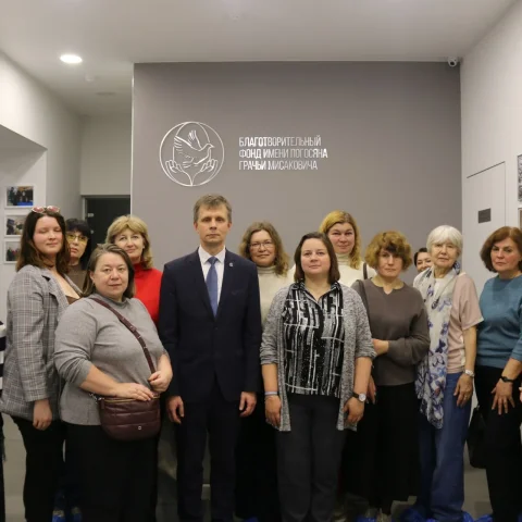 Педагогический коллектив Павловской гимназии посетил музей «Сохраняя память»