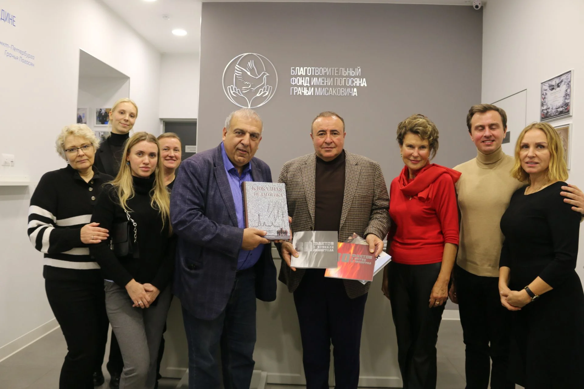 Гости из Технологического университета — на экскурсии в музее «Сохраняя память»