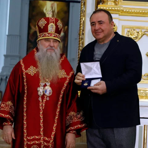 Грачья Погосян награжден медалью святой мученицы Татианы