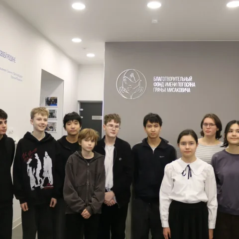 Восьмые классы школы № 181 стали гостями музея «Сохраняя память»