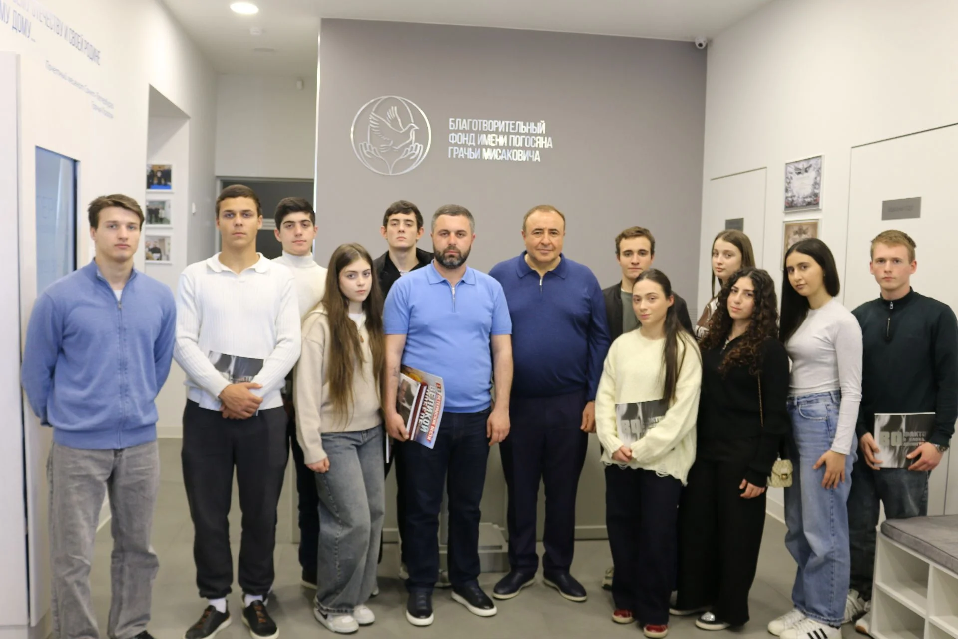  Сборная школьников из Абхазии познакомилась с проектами Грачьи Погосяна в музее «Сохраняя память»
