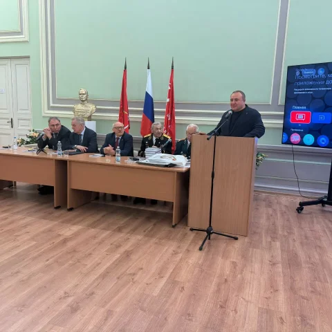 Грачья Погосян поздравил Ленинградских ветеранов войны и военной службы – ОДНОПОЛЧАН с юбилеем 